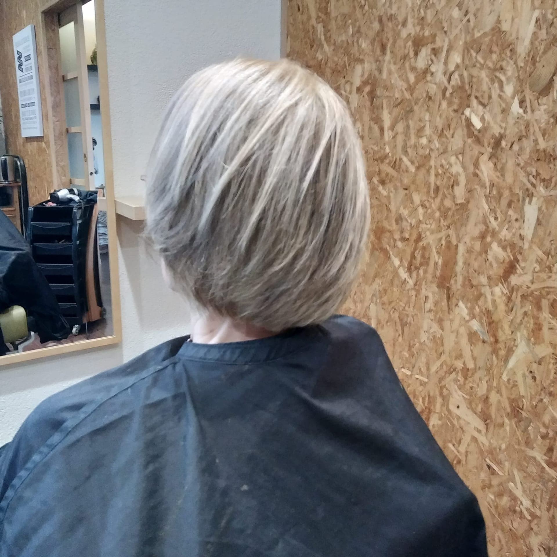 Réalisation coiffure végétale Brocéliande